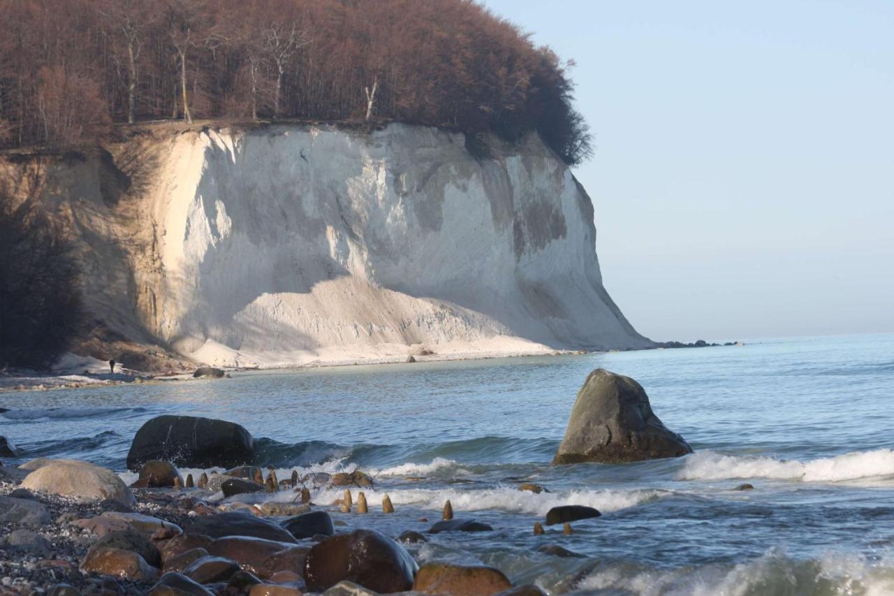 Strandhaus Buskam Im Moenchgut Auf Ruegen Lobbe Εξωτερικό φωτογραφία